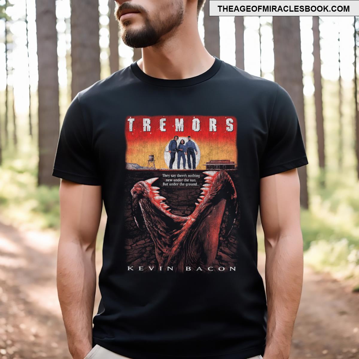 Tremors Graboids Comedy Horror T-shirt