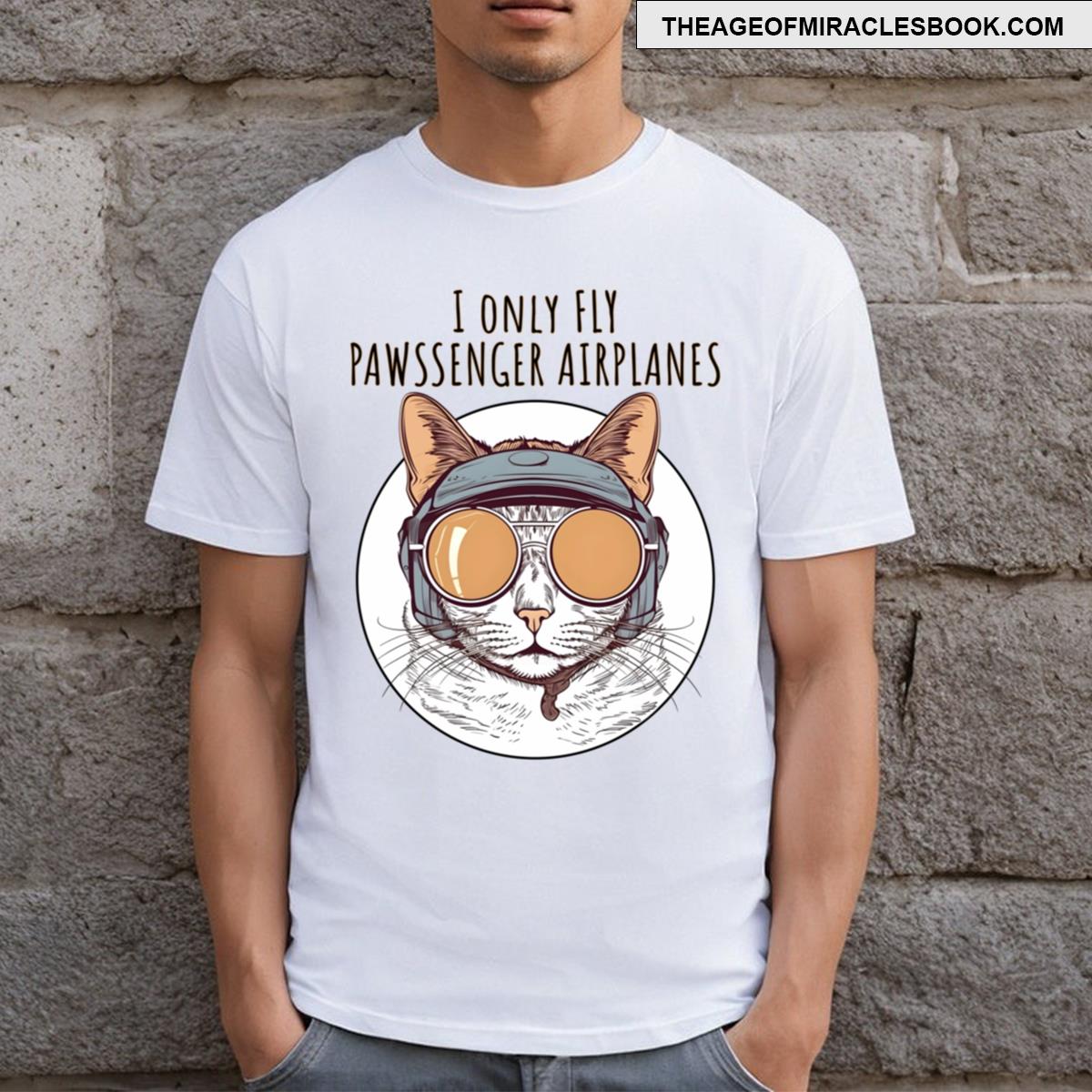 Cute Funny Pilot Cat With Aviator Glasses T-shirt