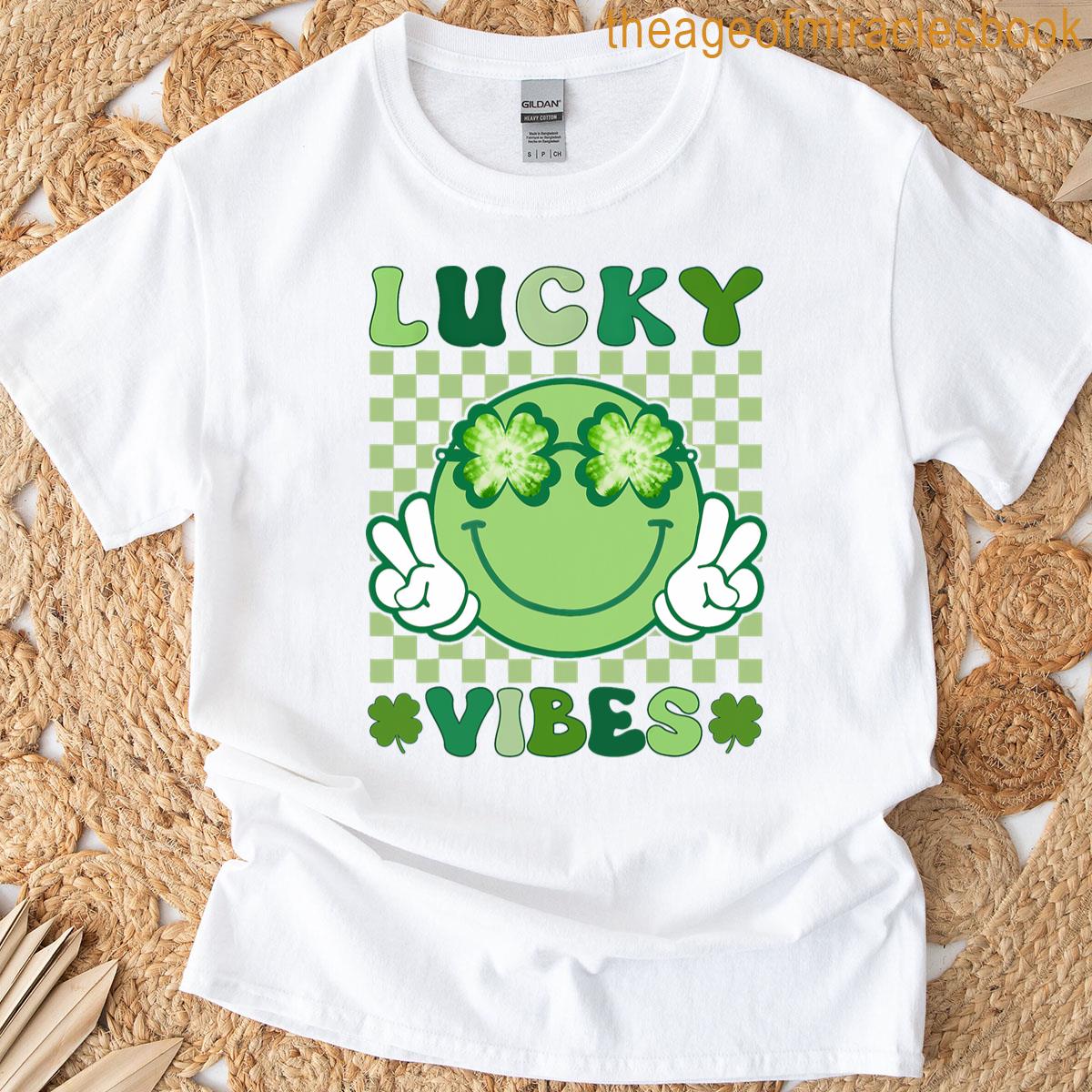 St Patricks Days For Men Kids Lucky Vibes Groovy T-shirt