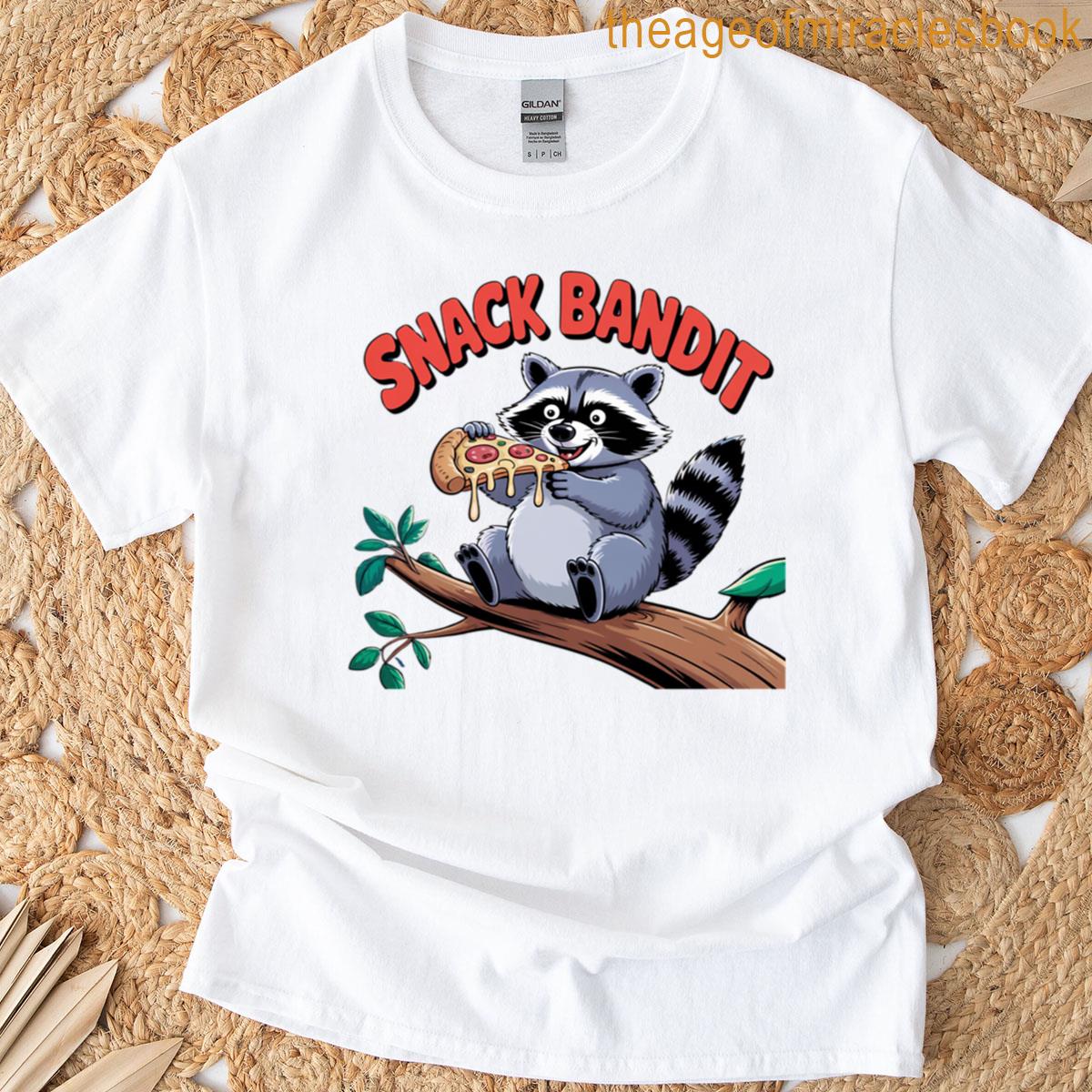 Snack Bandit Funny Raccoon Eating Pizza Snack Thief Raccoon Lover T-shirt