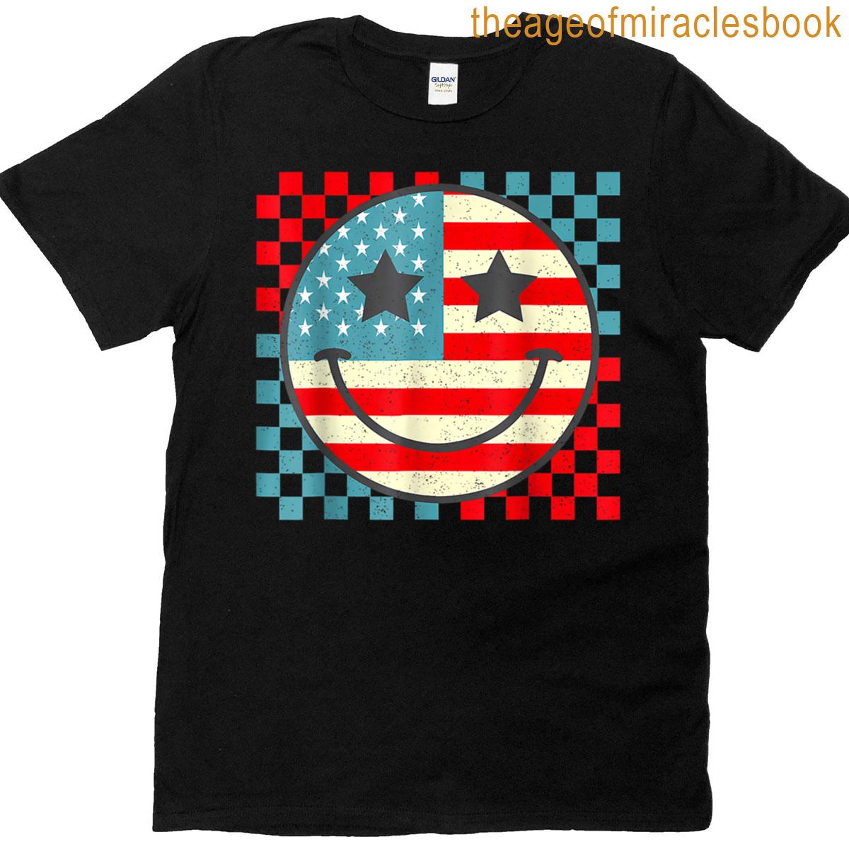 Retro Groovy Fourth 4th Of July Smile Checkered Womens Girls T-shirt