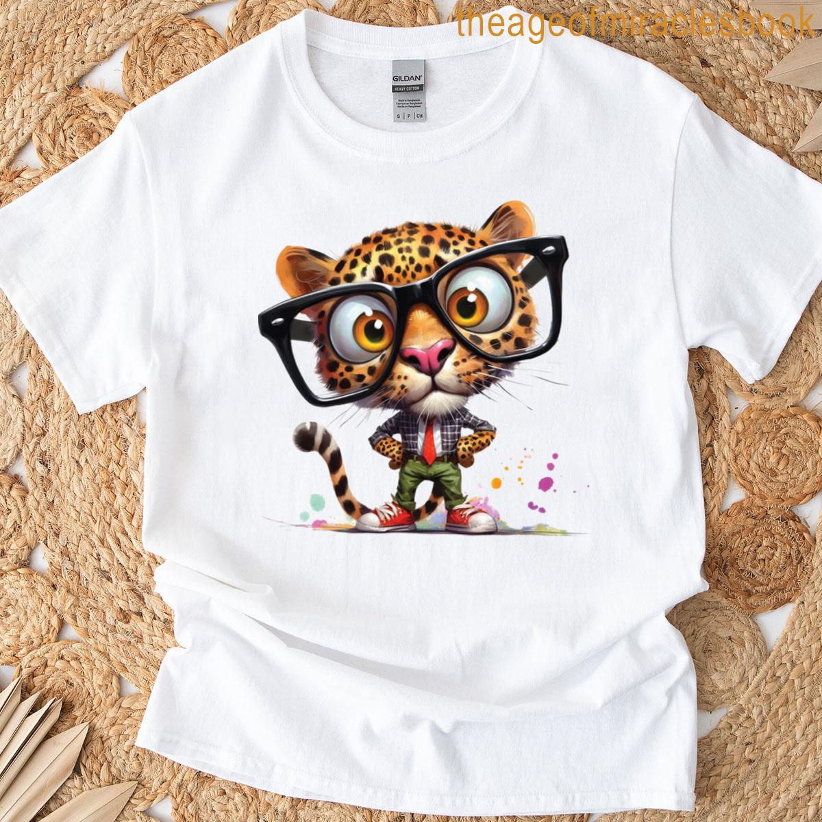 Leopard Wearing Big Black Frame Glasses Cute Big Cat T-shirt