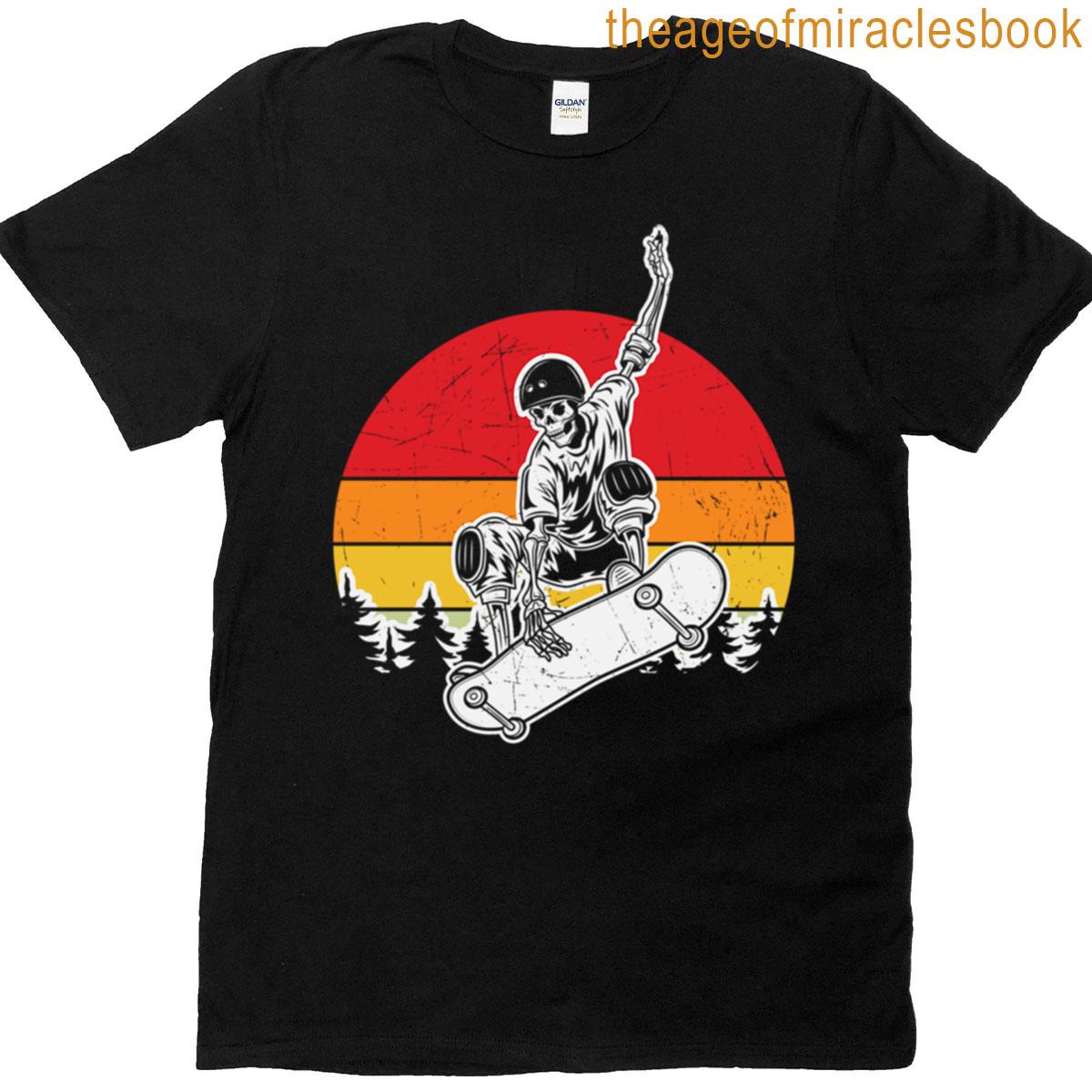 Skeleton Skater Extreme Sports Funny Halloween T-shirt