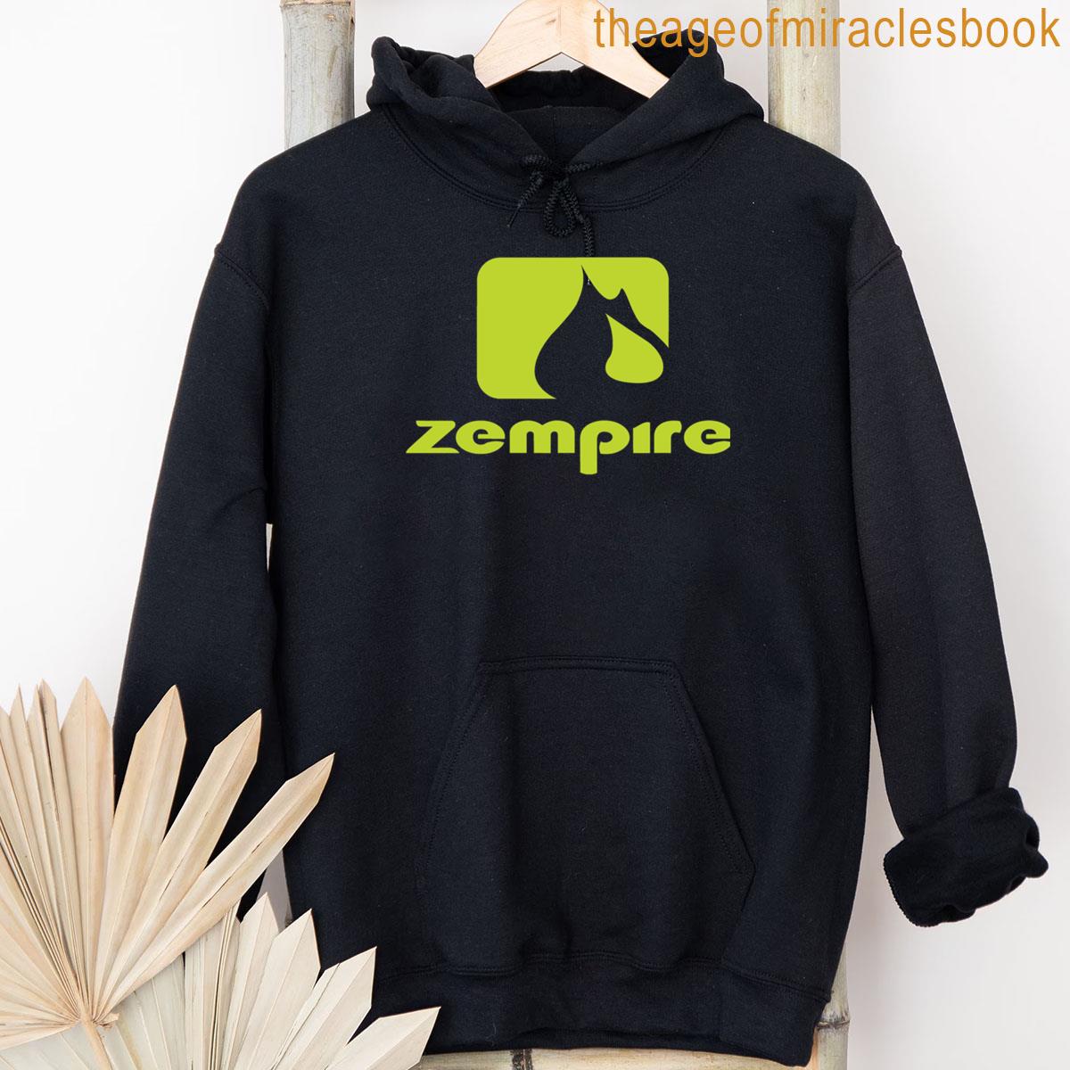 Alternative view of Zempire Premium Outdoors Camping Box Tent Flame Logo Green T-shirt