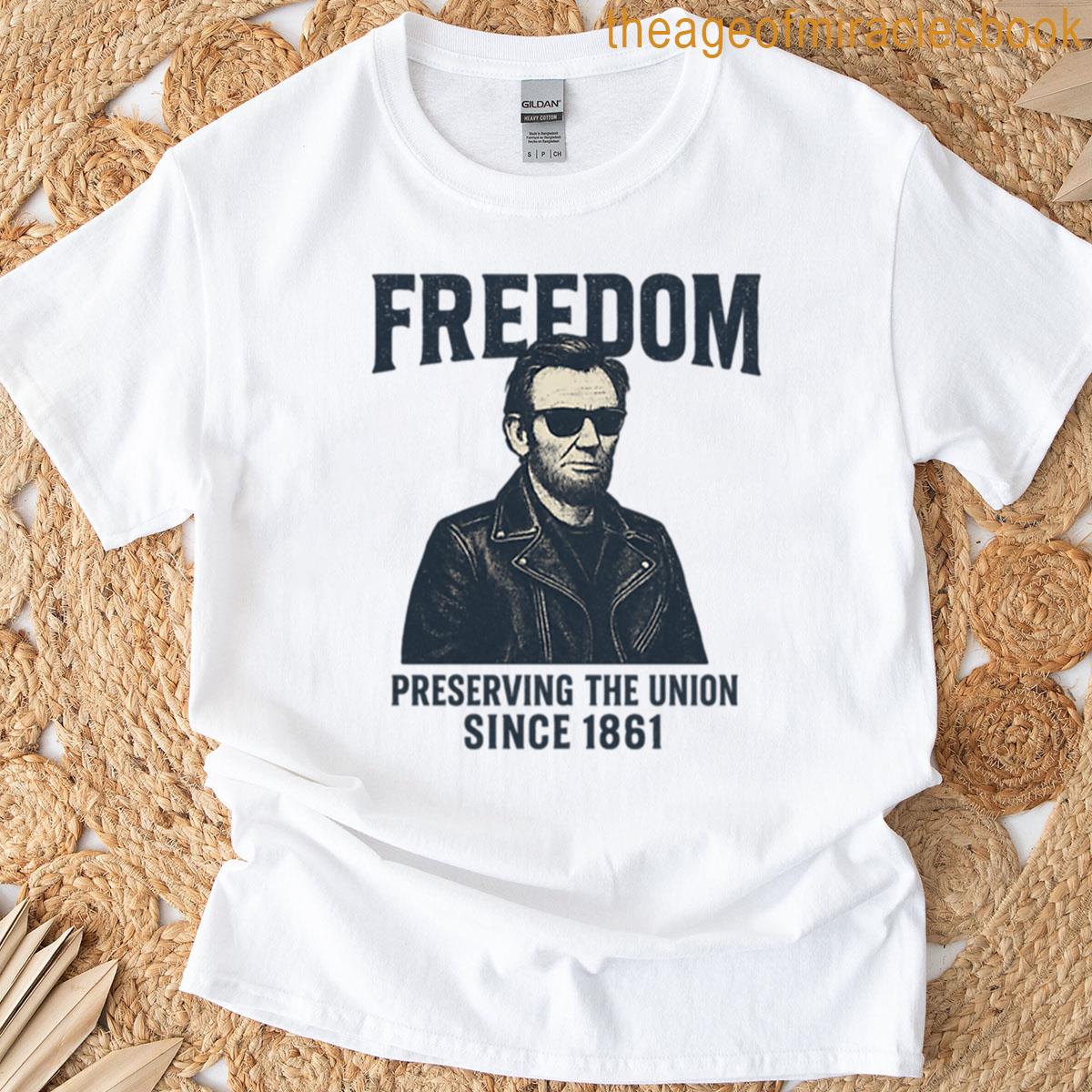 Lincoln Freedom Never Bows T-shirt