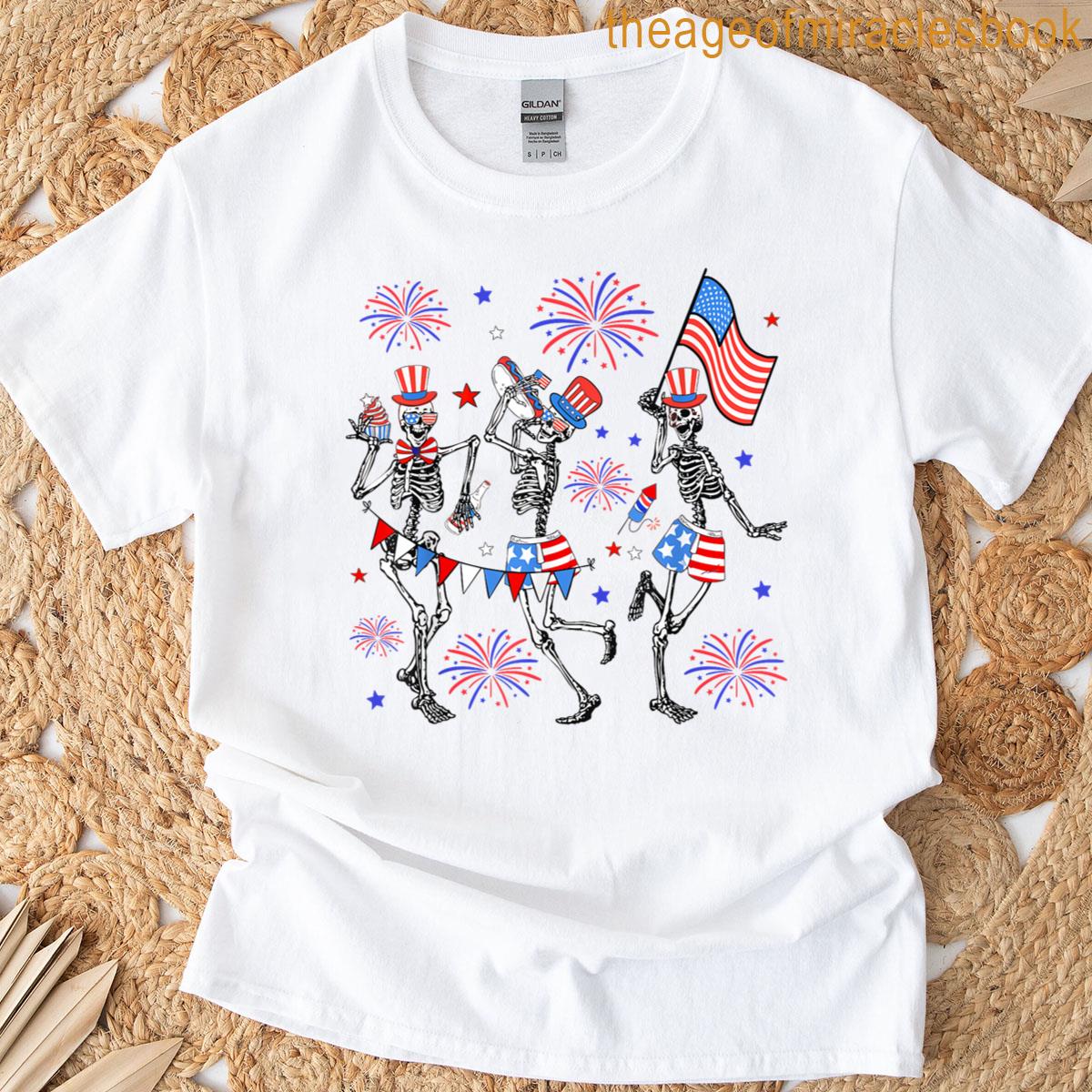 4th Of July Dancing Skeletons Funny Patriotic Men Women Kids T-shirt