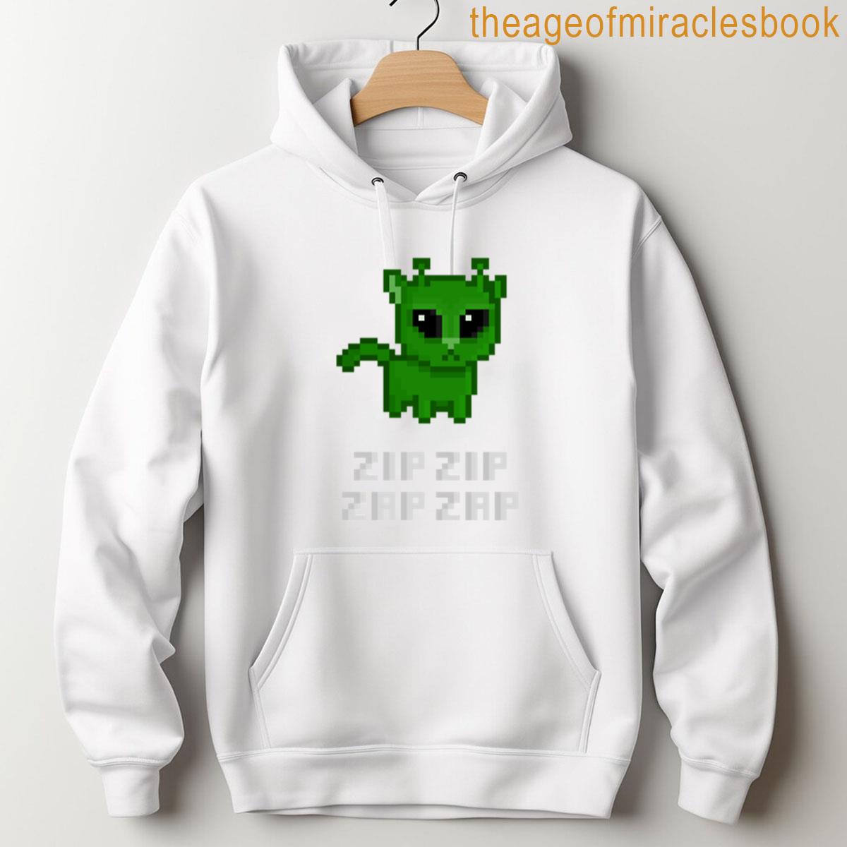 Alternative view of Zip Zap Pixel Alien Cat Meme T-shirt