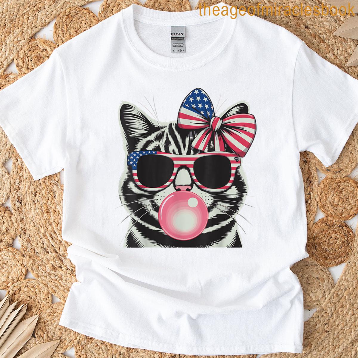 Patriotic Cat 4th Of July Bow American Flag Girls Women T-shirt