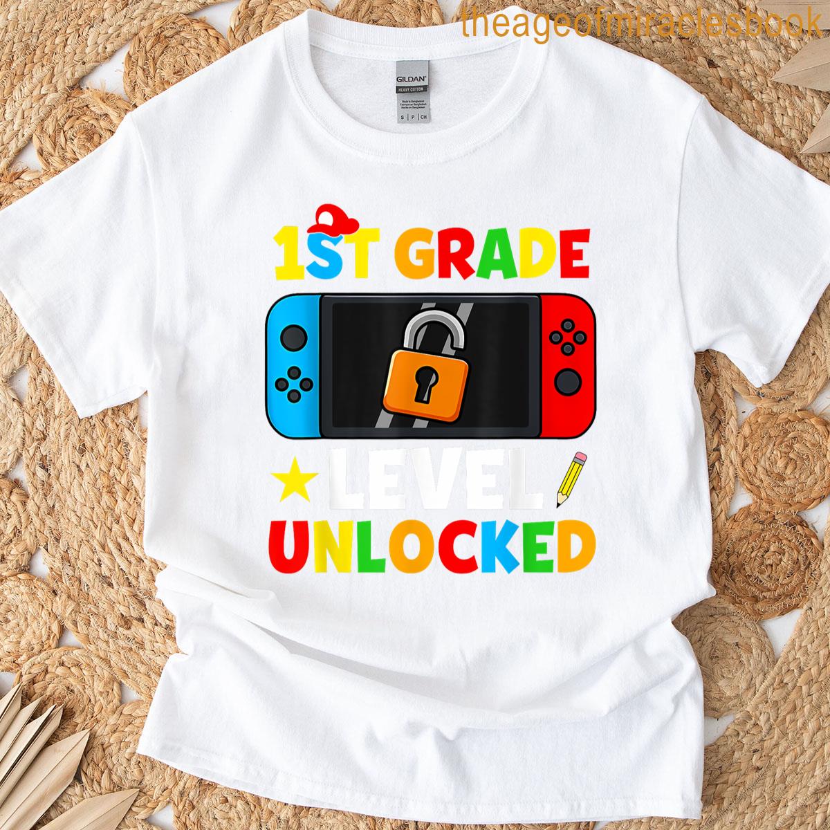 Kids Game Gaming 1st Grade Level Unlocked First Day Boys T-shirt