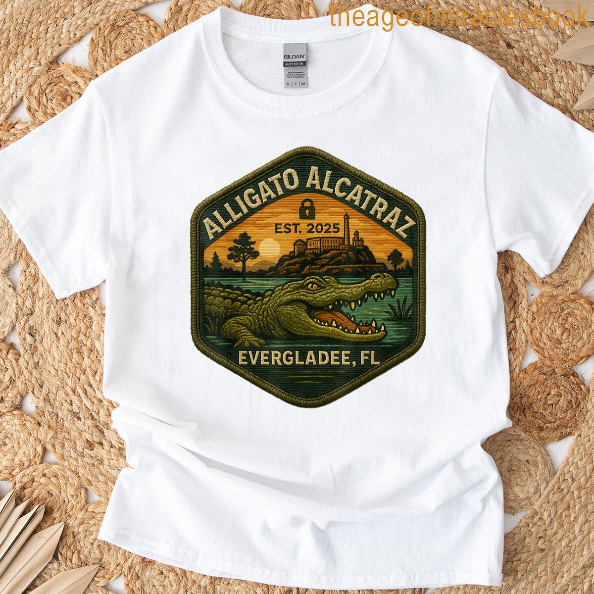 Alligator tee
