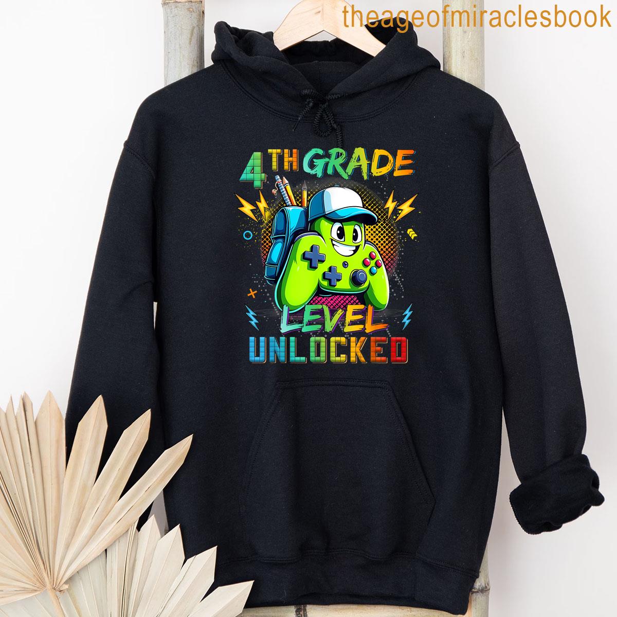 Alternative view of 4th Grade Level Unlocked Gamer First Day Of School Boys T-shirt
