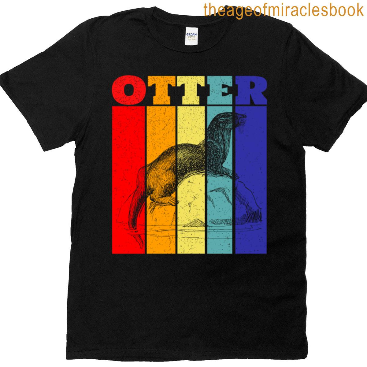 Retro Otter Stripes Design Oversized T-shirt
