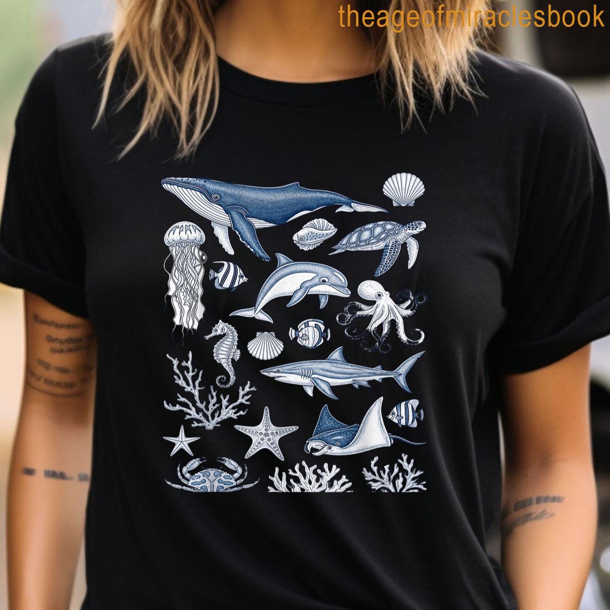 Ocean Life Sea Whale Dolphin Beach 90s Vintage Graphic T-shirt