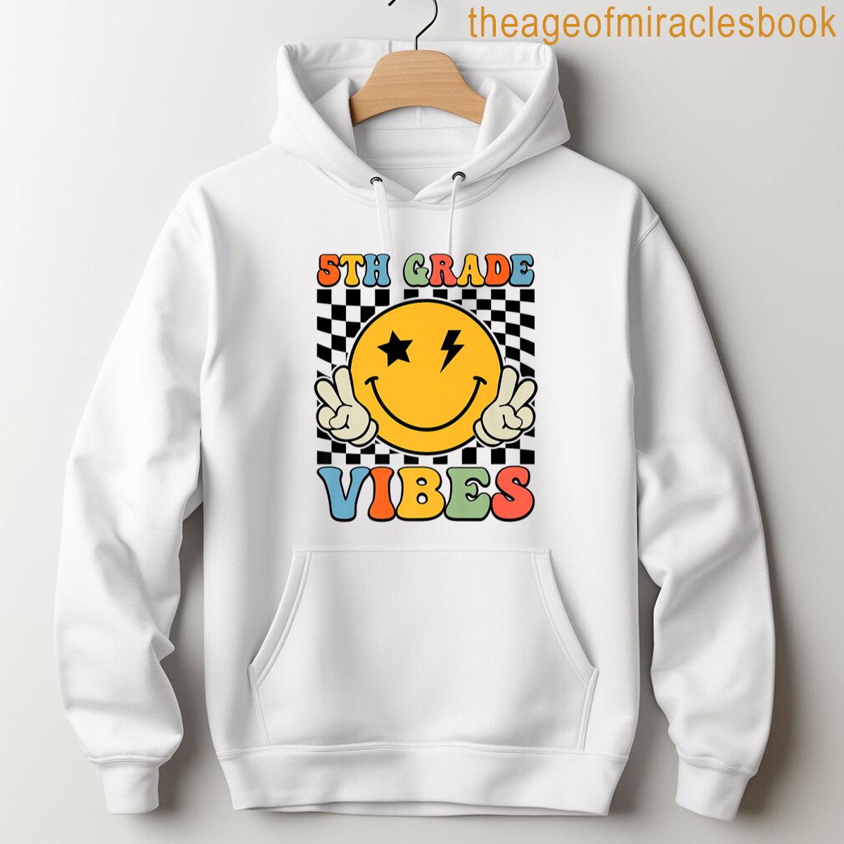 Alternative view of 5th Grade Vibes Retro Groovy Back To School Fifth Grade Premium T-shirt