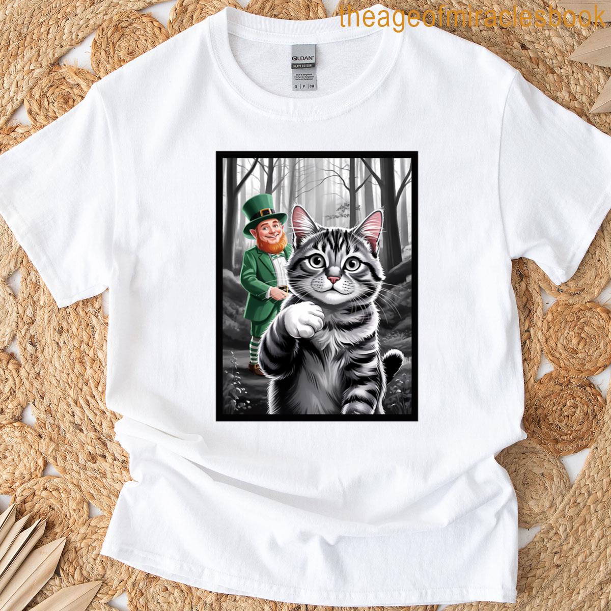 Cat Leprechaun Funny St Patricks Day Design Oversized T-shirt