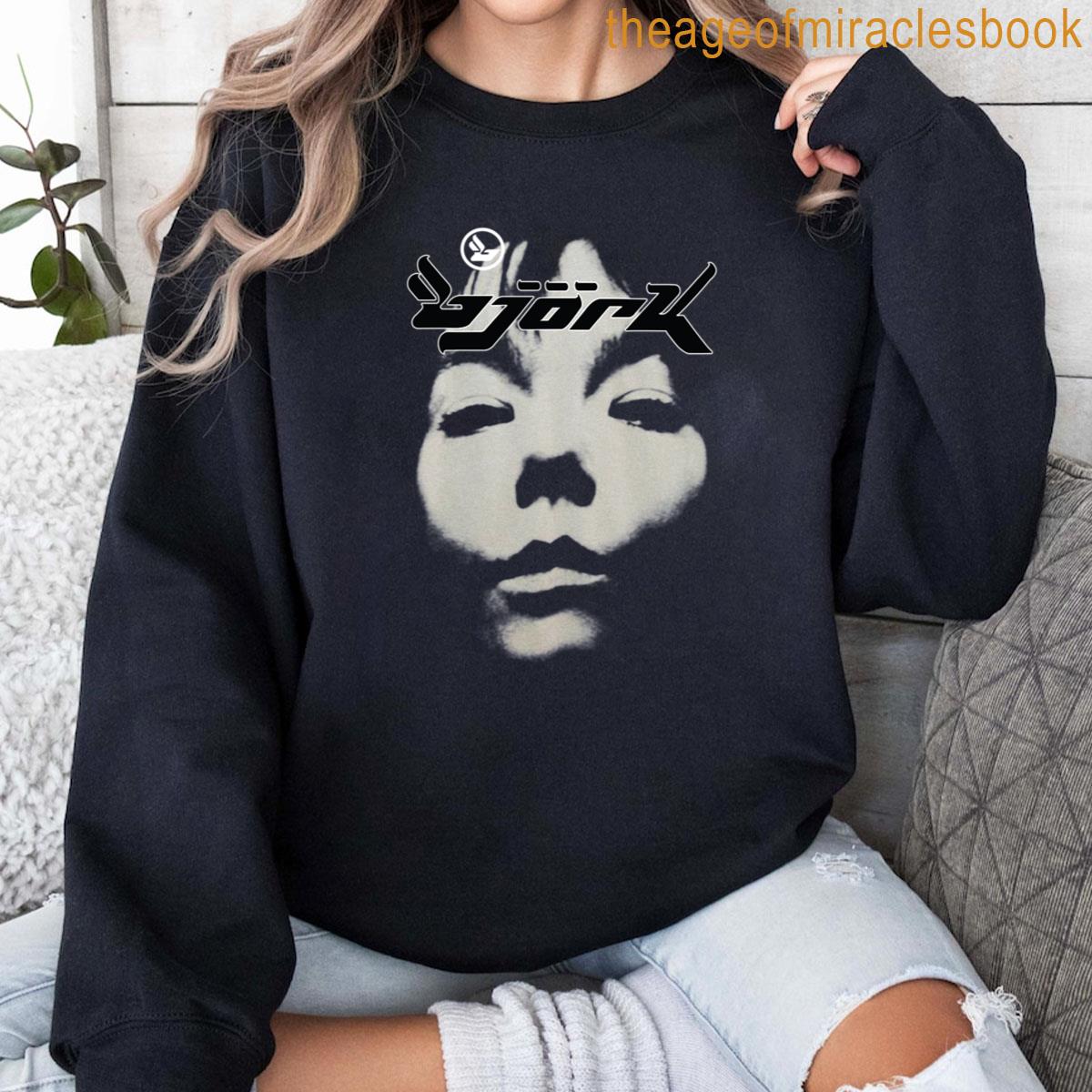 【HI FI FNK】Black Bjork Longsleeve Bjork Homogenic Vintage Face Logo Black White T-shirt
