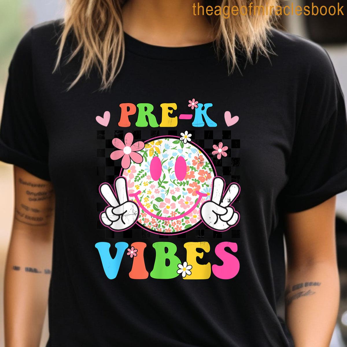 Retro Preschool Grade Vibes First Day Of School Teacher T-shirt