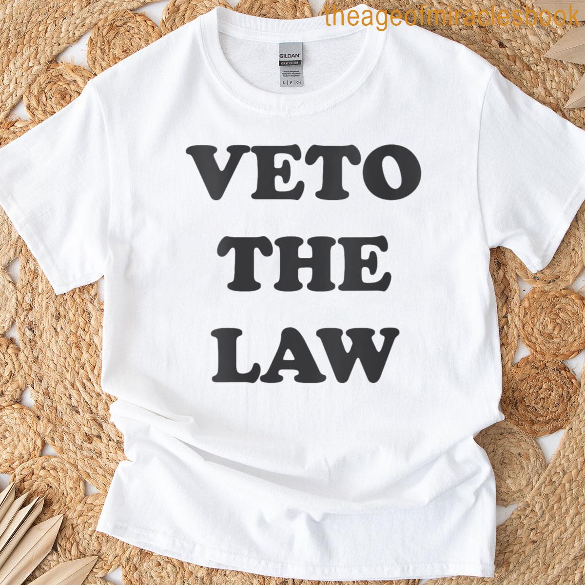 Womens Veto The Law Resist Anti Fascism Protest T-shirt