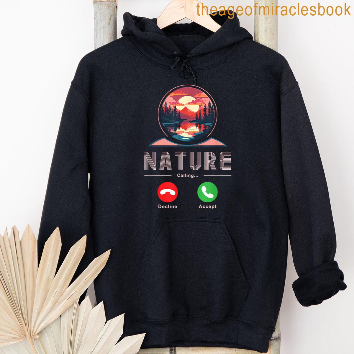 Alternative view of Accept Phone Call Nature Calling Remind Me Message T-shirt