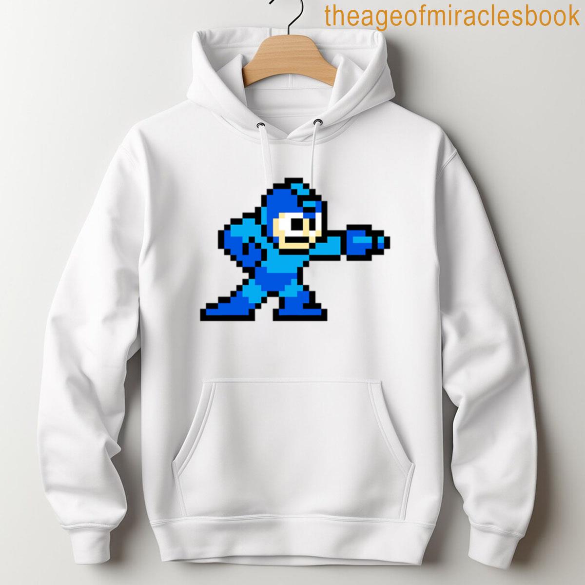 Alternative view of Adventure Shooting Robot Man Arcade Retrogaming T-shirt
