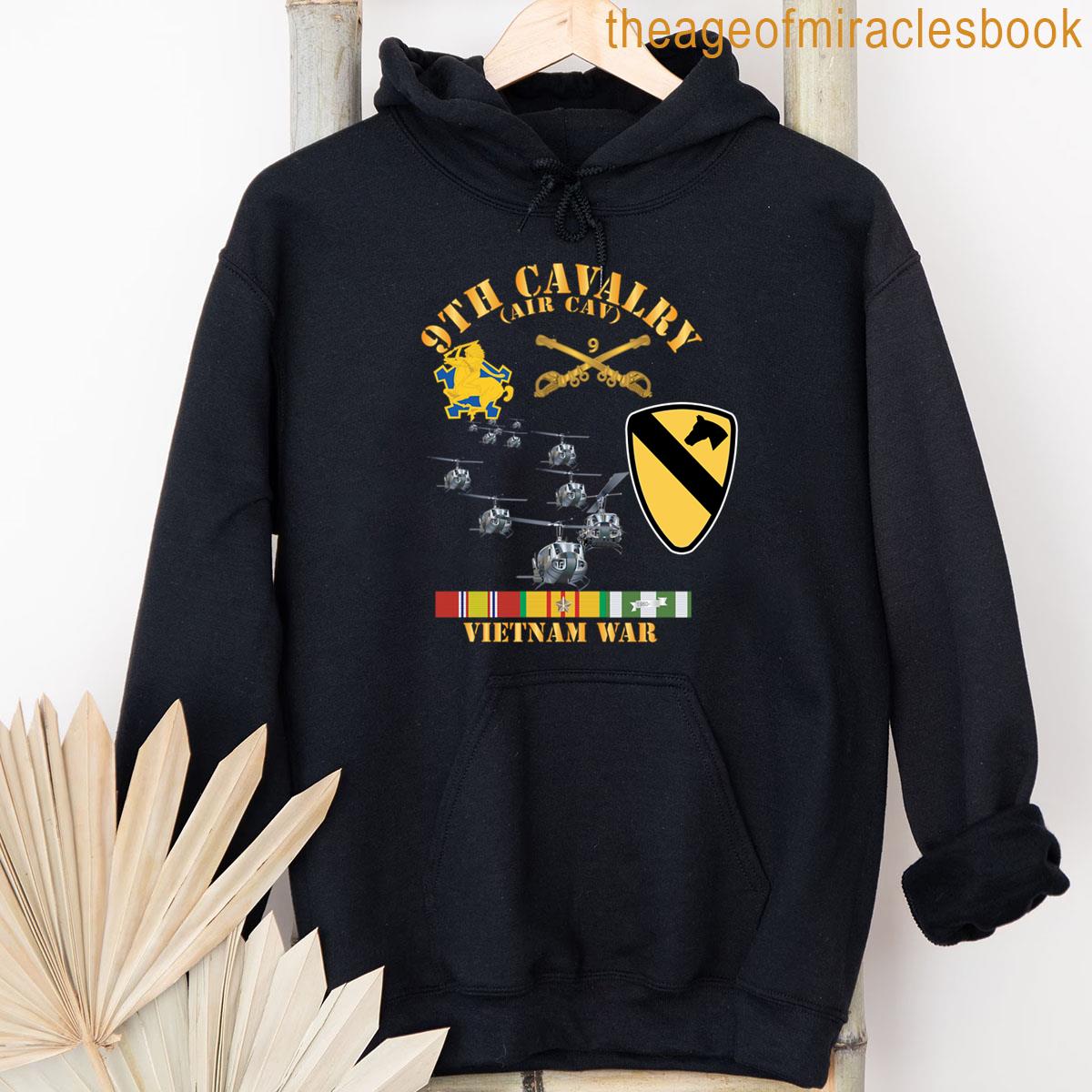 Alternative view of Army - 9th Cavalry Air Cav - 1st Cav Division Wo Airmobile W Vn Svc X 300 T-shirt