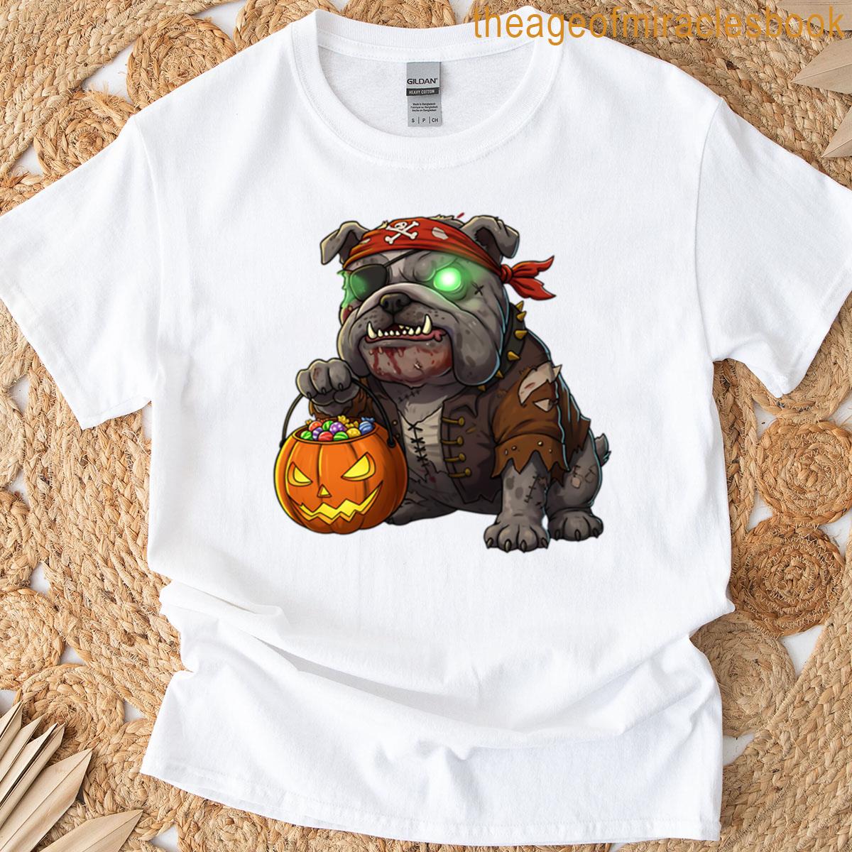 Zombie Pirate Bulldog Halloween Dog Art With Pumpkin T-shirt