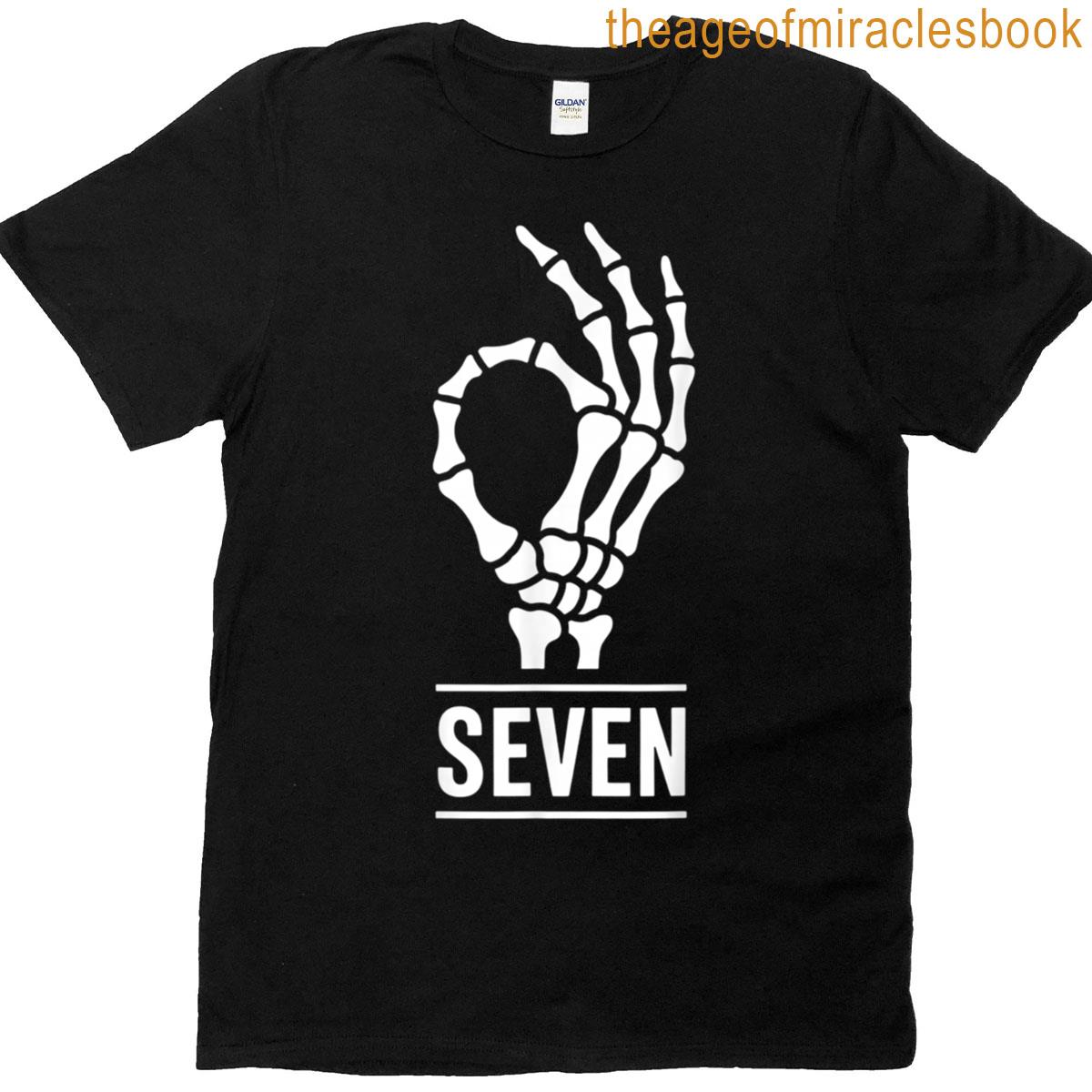 6 7 Skeleton Spooky Couples Matching Duo Costume T-shirt