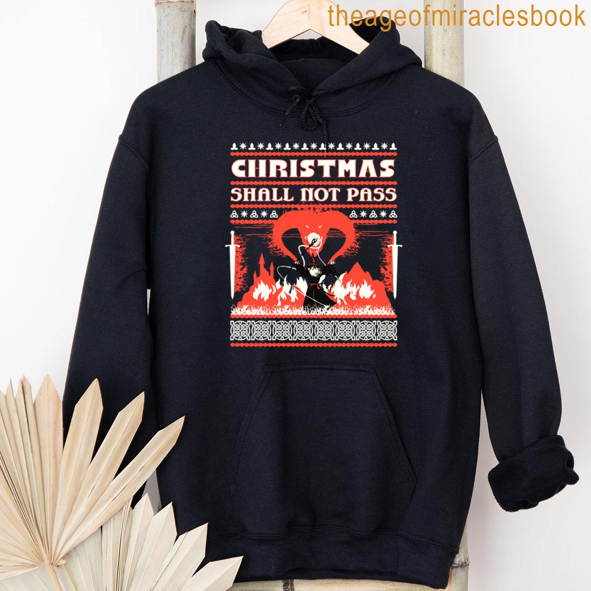 Alternative view of Yule Shall Not Pass Christmas T-shirt