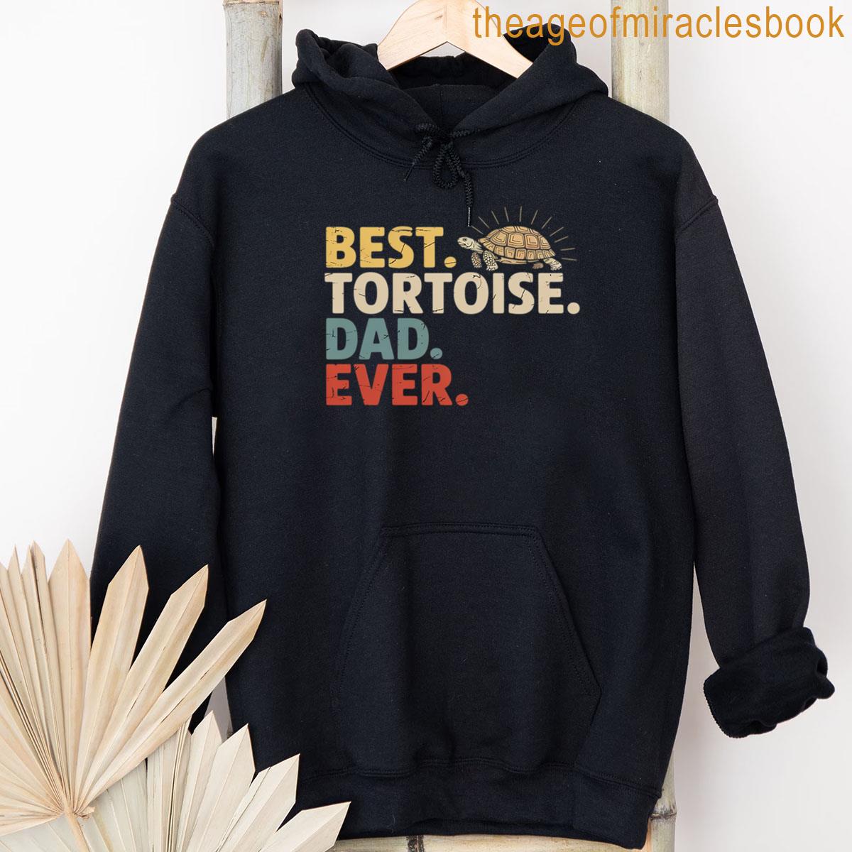 Alternative view of Best Tortoise Dad Ever Turtle Owner Daddy Father's Day T-shirt